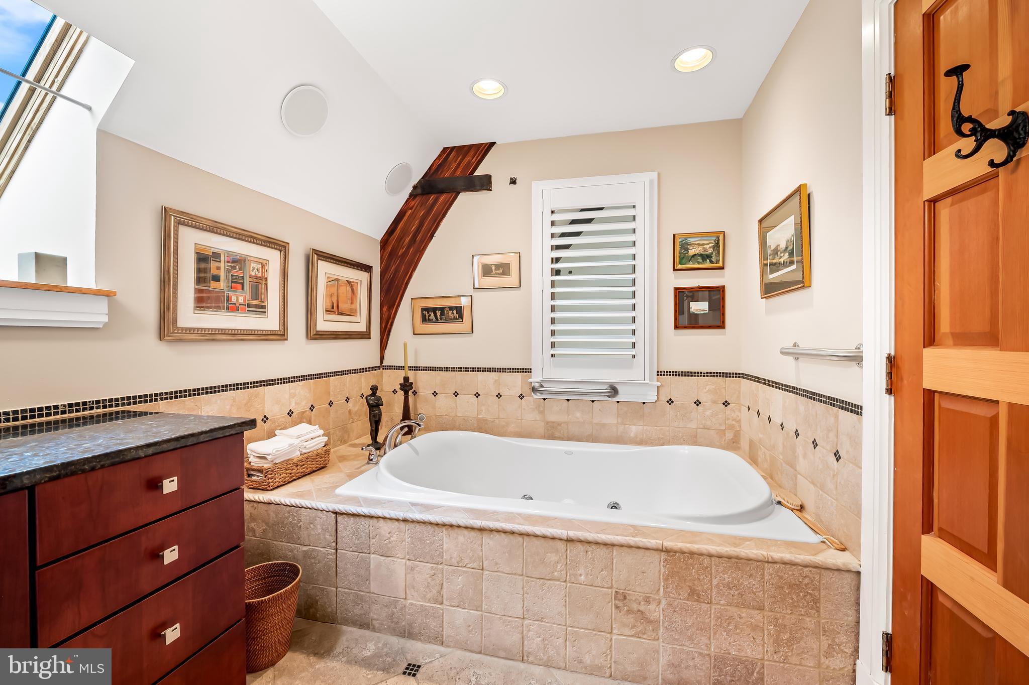 BOLTON HILL HISTORIC DISTRICT - Residential