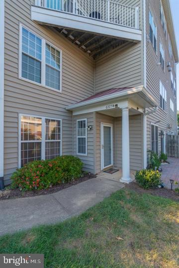 6325 EAGLE RIDGE LANE D 32