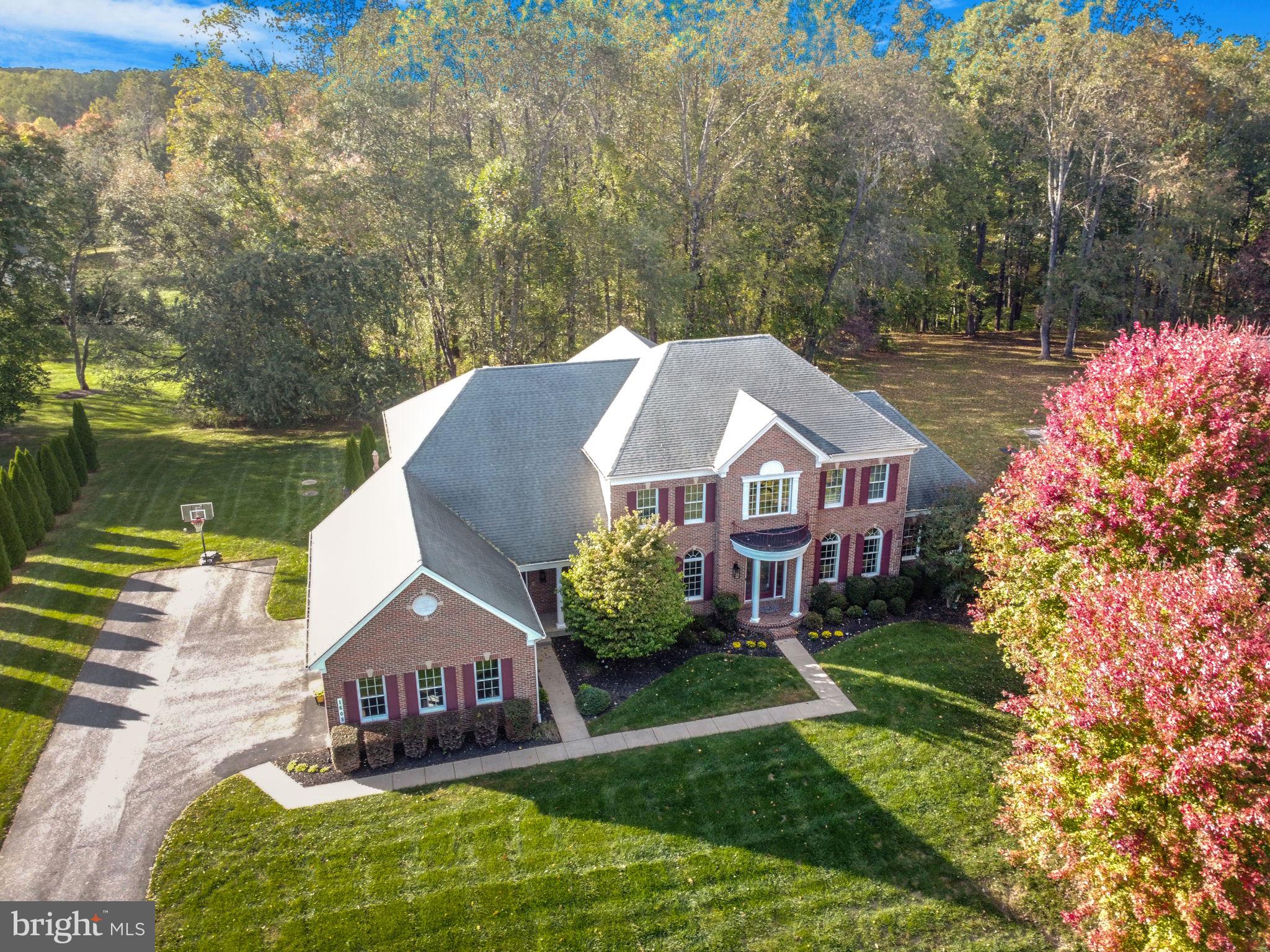 MORNING BROOK FARM - Residential