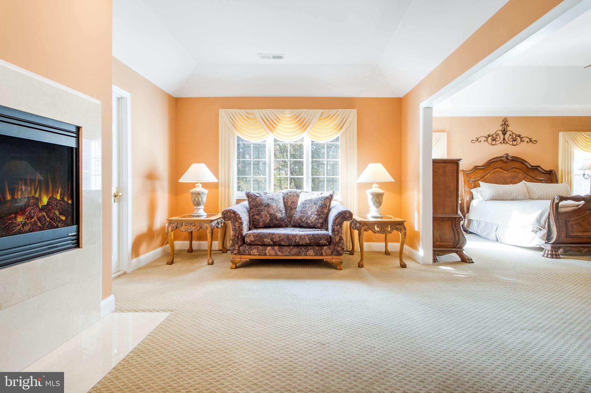 MORNING BROOK FARM - Residential