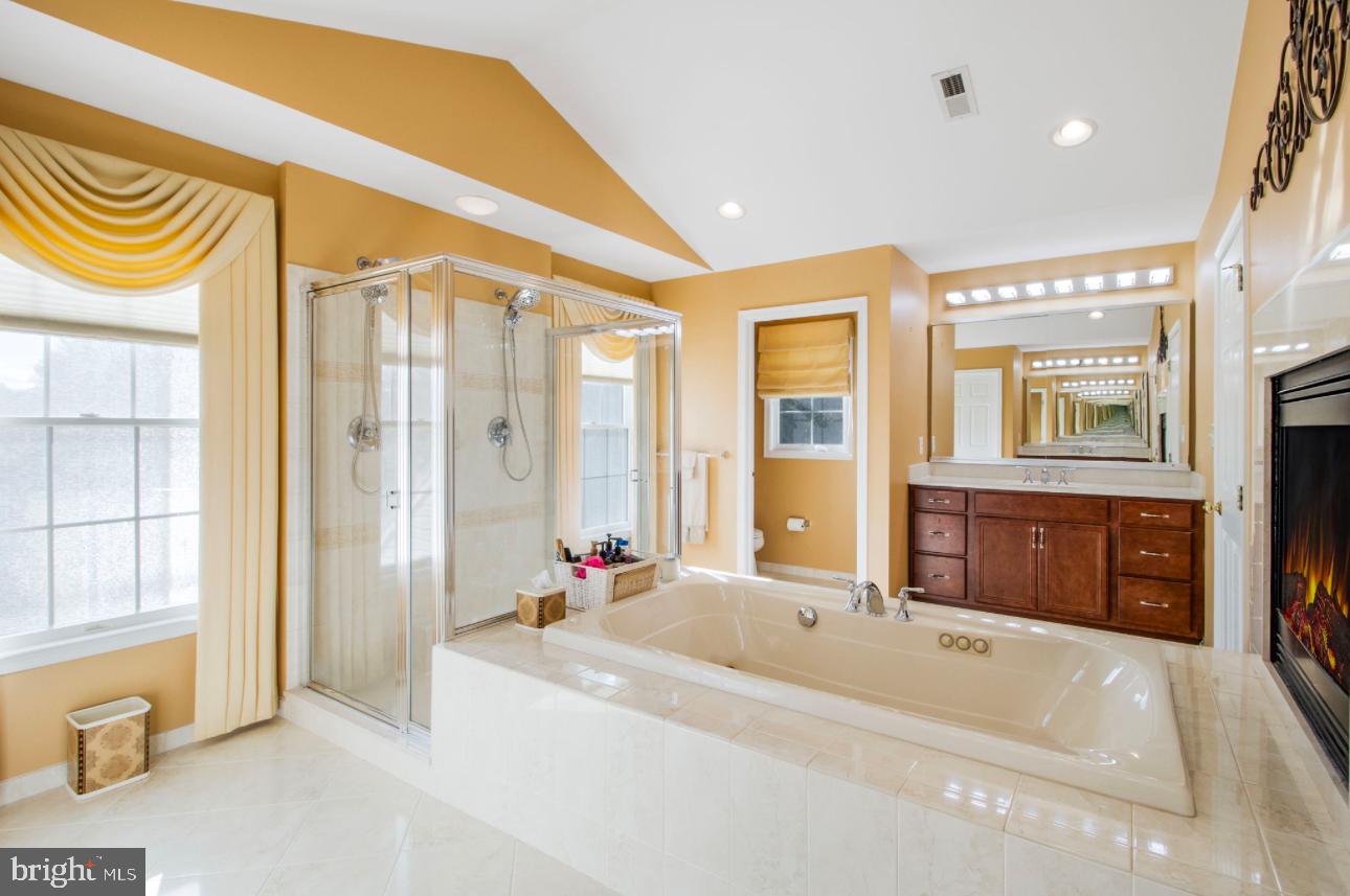 MORNING BROOK FARM - Residential