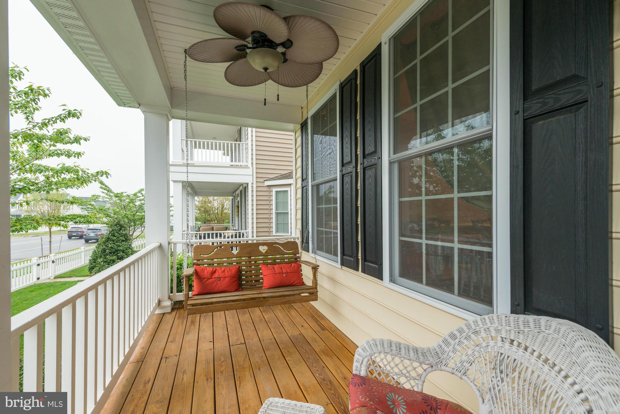 SOUTH RIDING - Residential