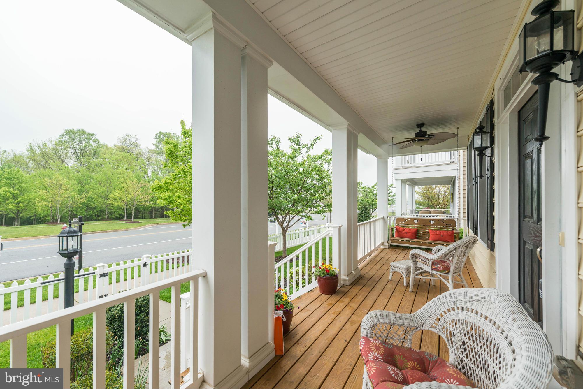 SOUTH RIDING - Residential