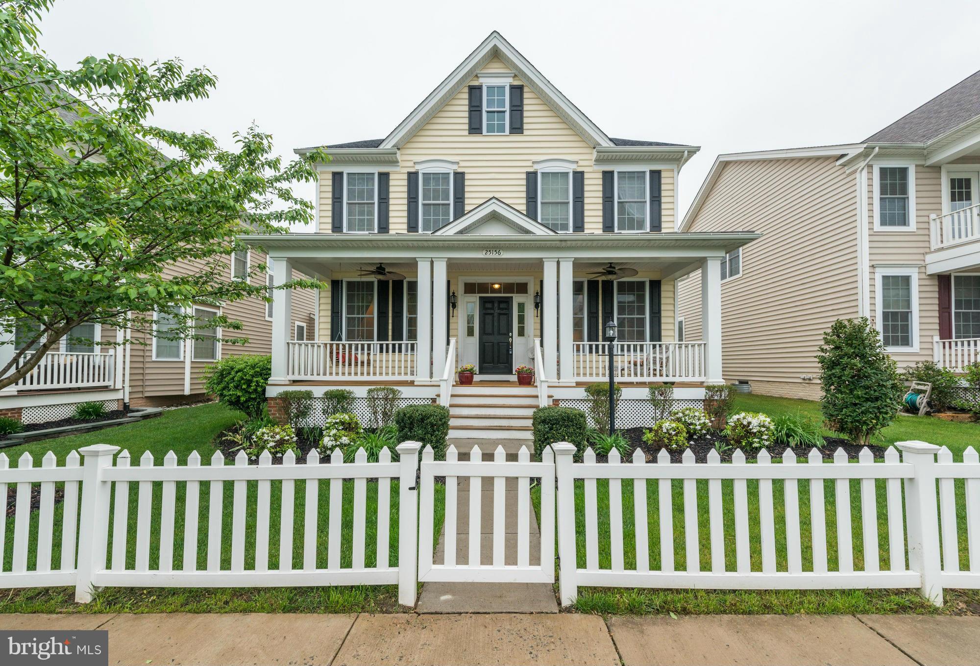 SOUTH RIDING - Residential