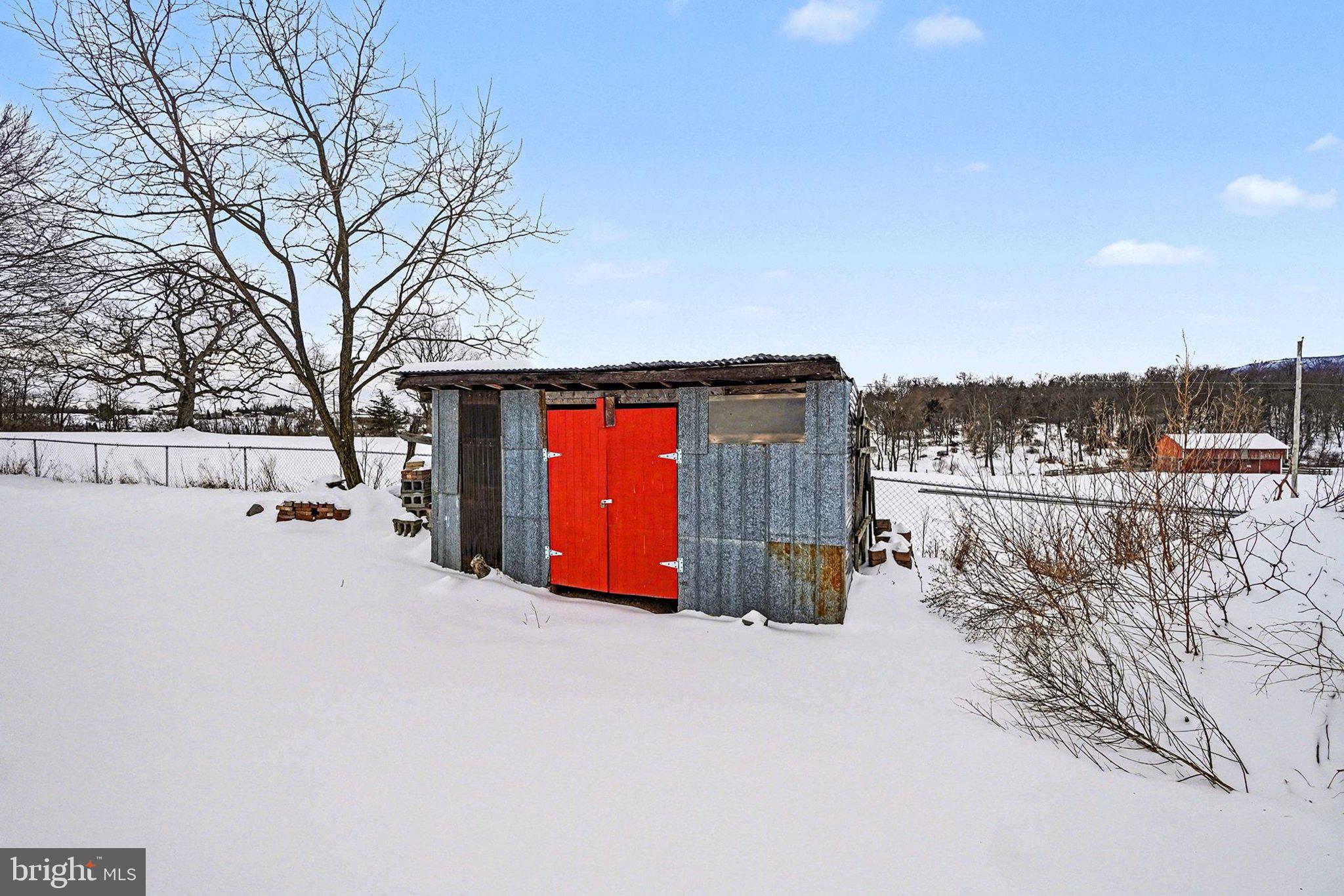 NEWVILLE - Residential