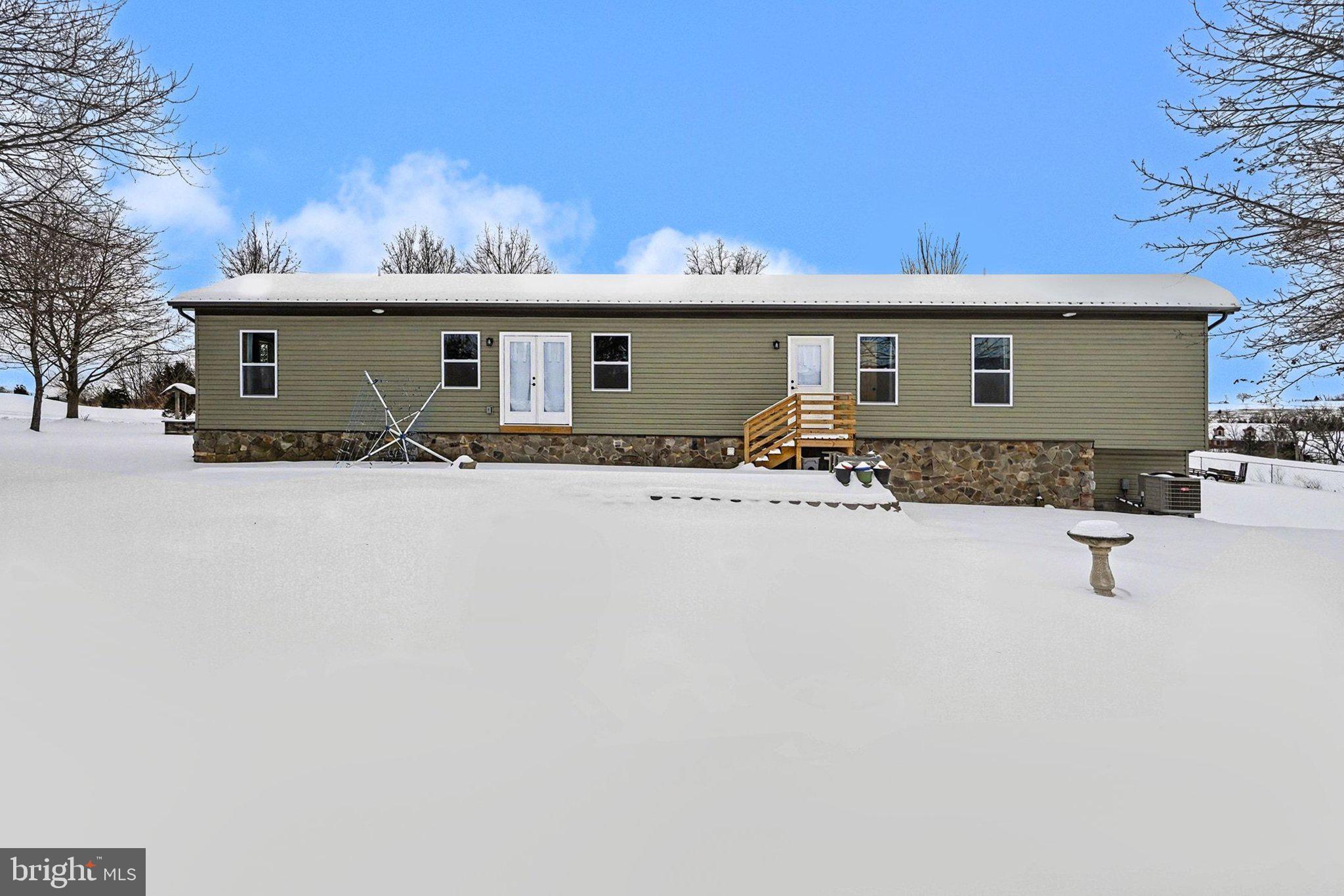 NEWVILLE - Residential