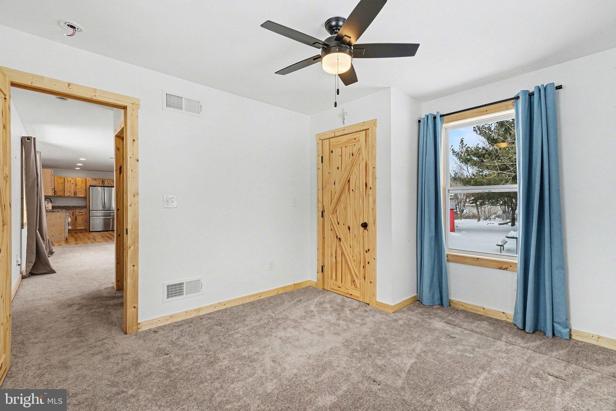 NEWVILLE - Residential