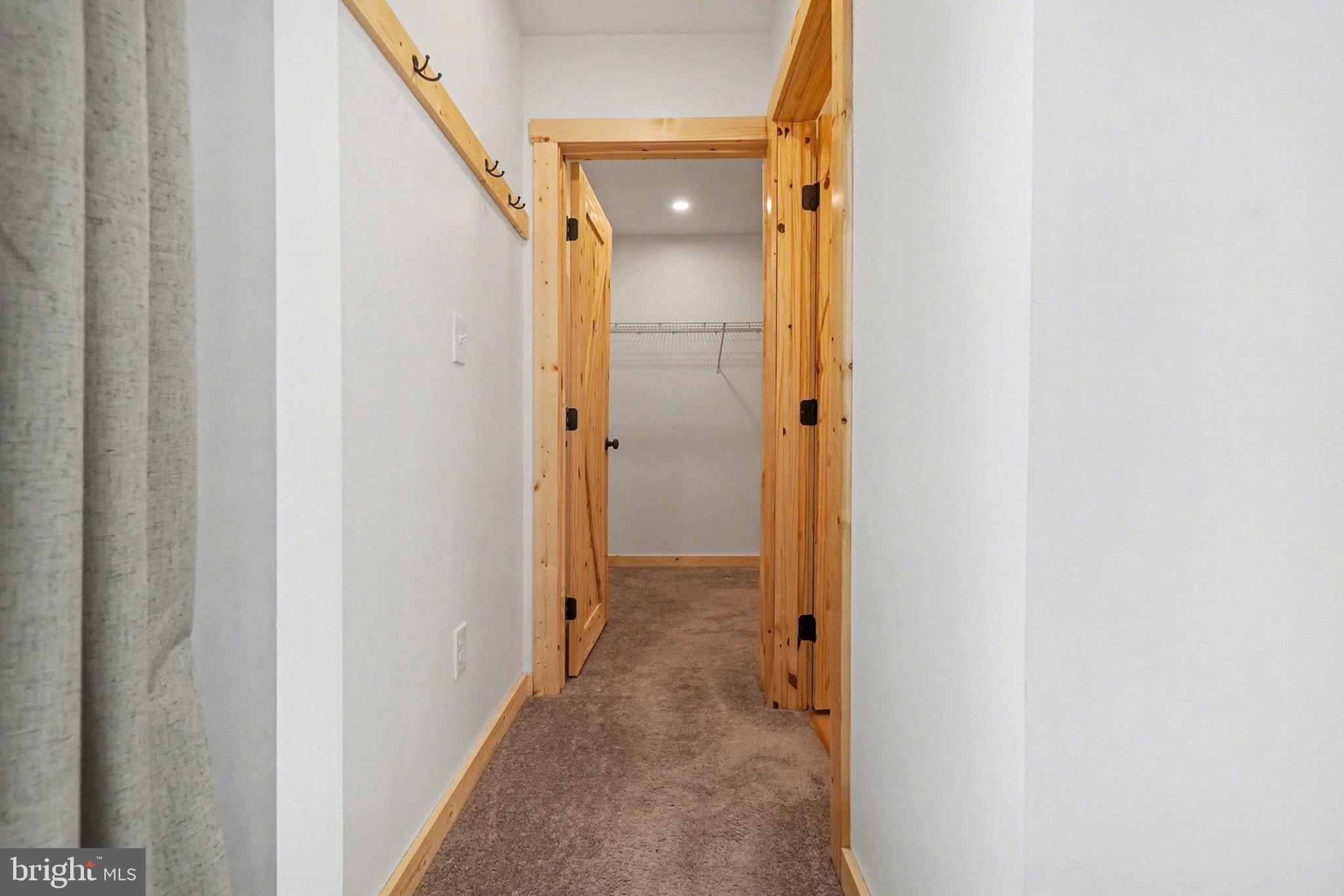 NEWVILLE - Residential