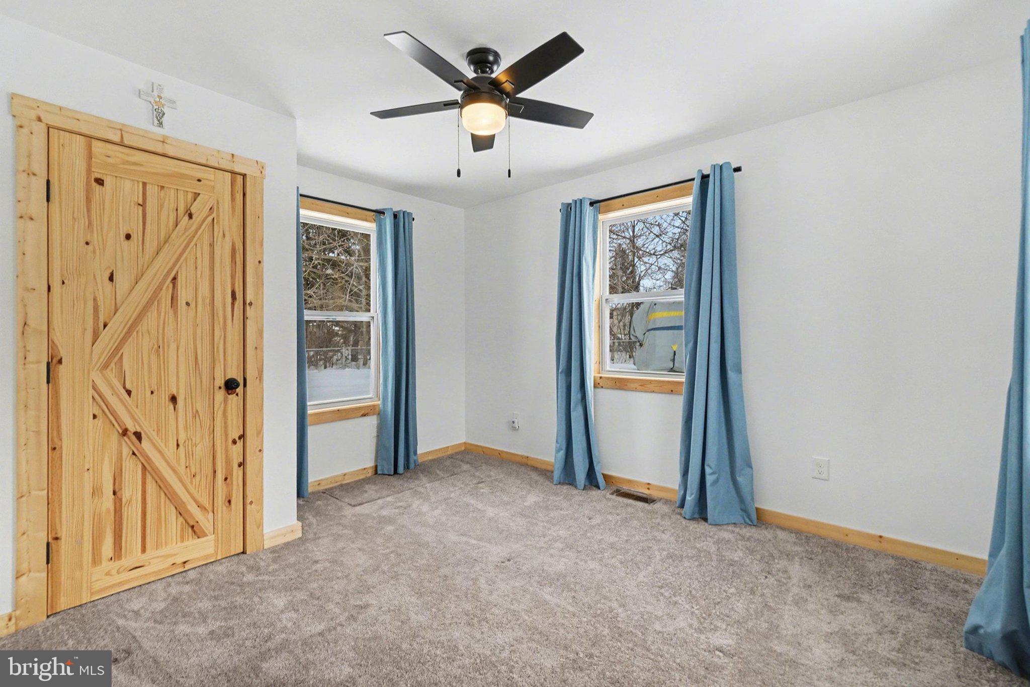 NEWVILLE - Residential