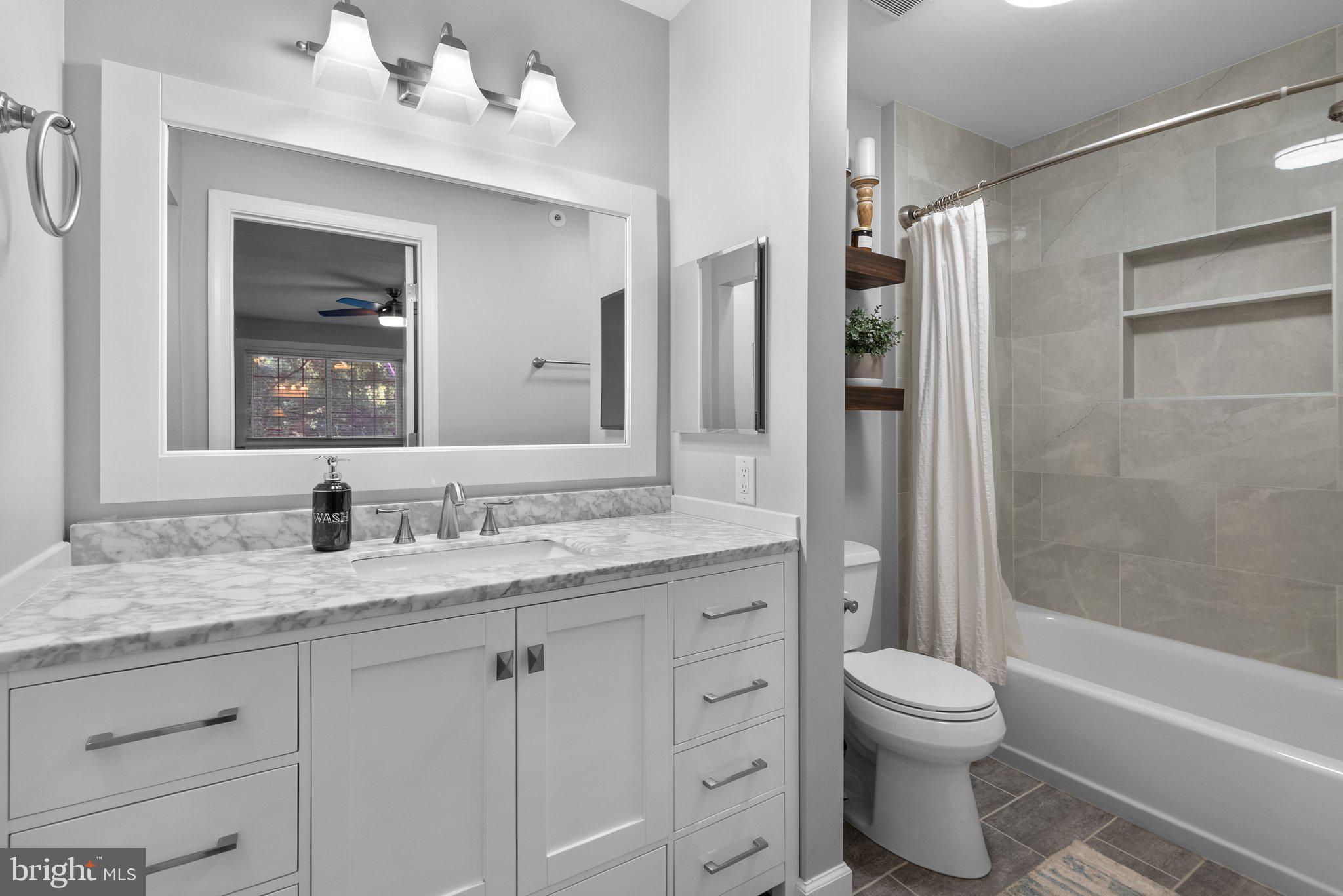 GABLES OF TUCKERMAN - Residential