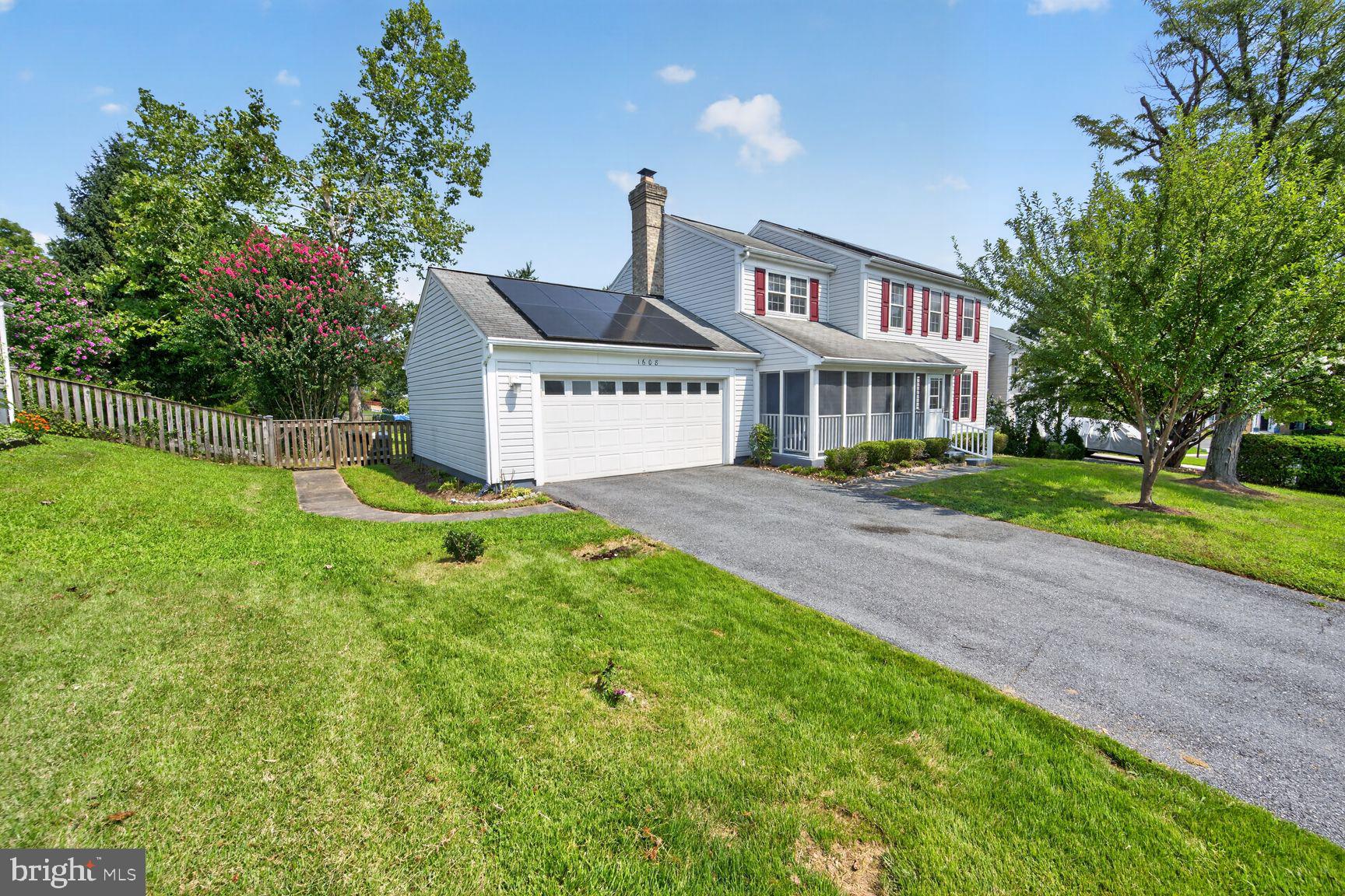 1608 MITHERING LANE