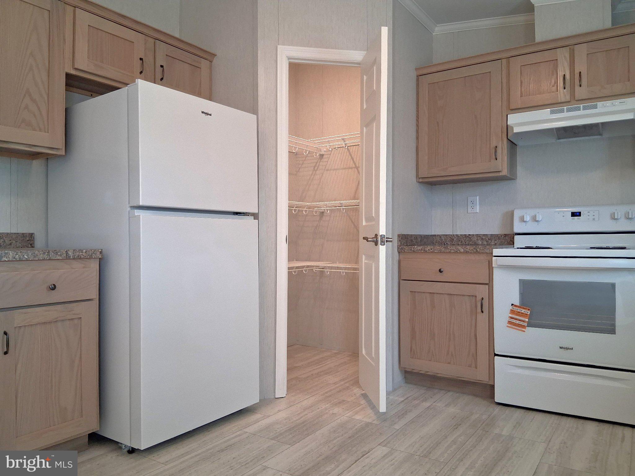 500 MOUNT AIRY ROAD 31