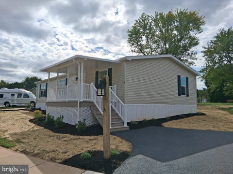 Photo of 500 Mount Airy Road #31, STEVENS, PA 17578 (MLS # PALA2095854)