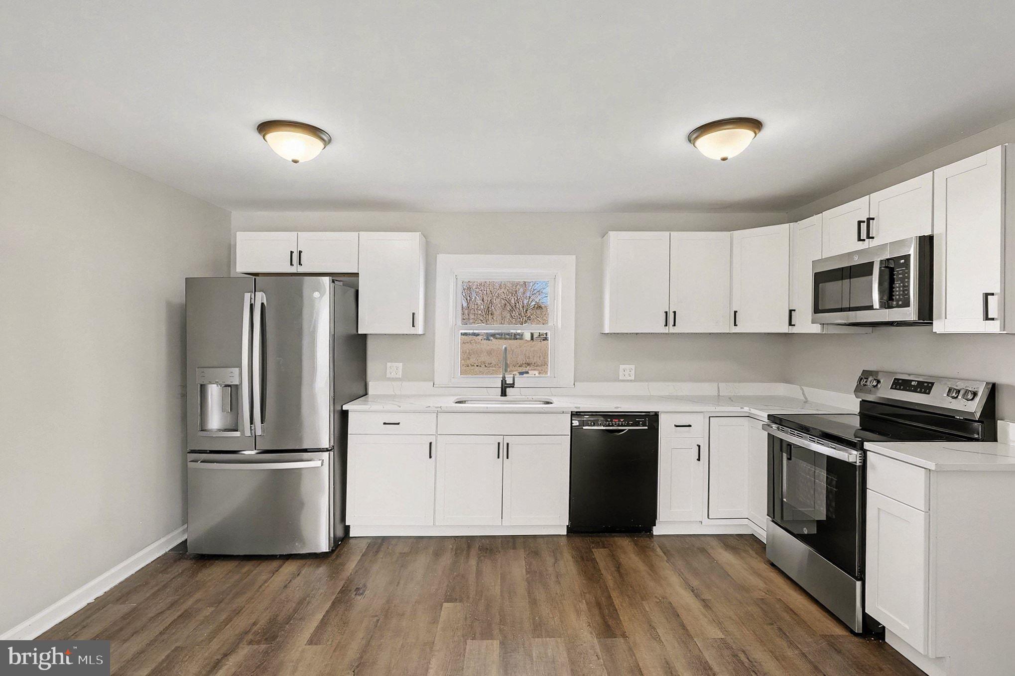 EBB TIDE BEACH - Residential