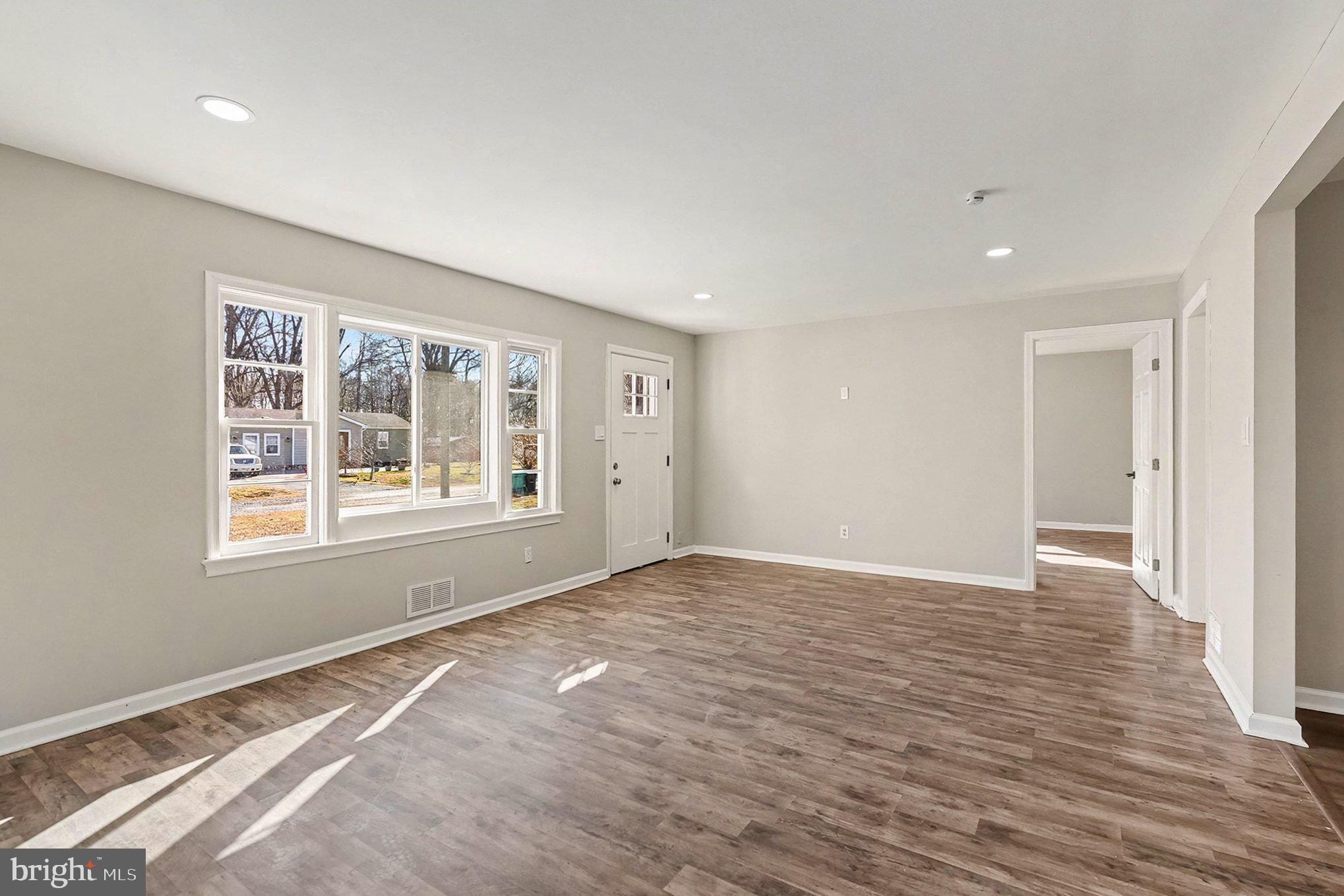 EBB TIDE BEACH - Residential