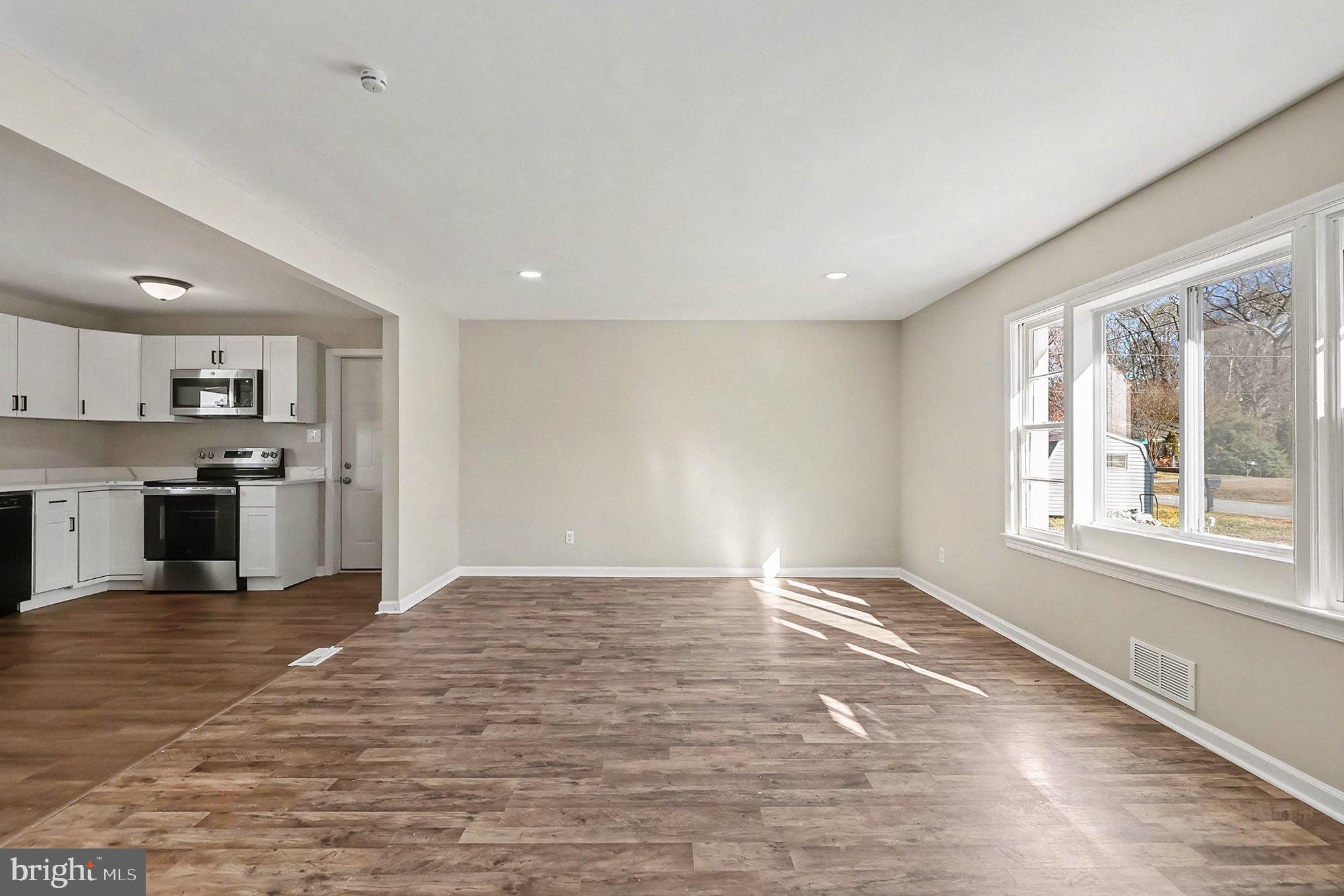 EBB TIDE BEACH - Residential