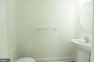 Newark, Delaware 19702, United States, 4 Bedrooms Bedrooms, ,3 BathroomsBathrooms,Residential,Active,205823