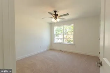 Newark, Delaware 19702, United States, 4 Bedrooms Bedrooms, ,3 BathroomsBathrooms,Residential,Active,205823