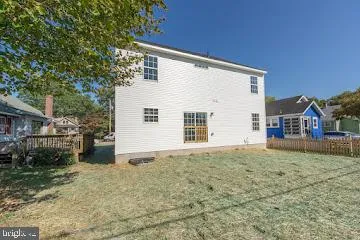 Newark, Delaware 19702, United States, 4 Bedrooms Bedrooms, ,3 BathroomsBathrooms,Residential,Active,205823