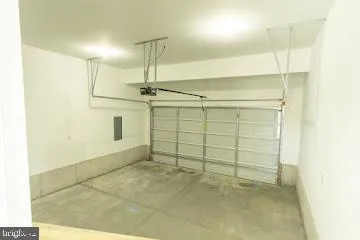 Newark, Delaware 19702, United States, 4 Bedrooms Bedrooms, ,3 BathroomsBathrooms,Residential,Active,205823