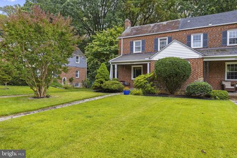 19 SOMERSET ROAD BALTIMORE MD 21228