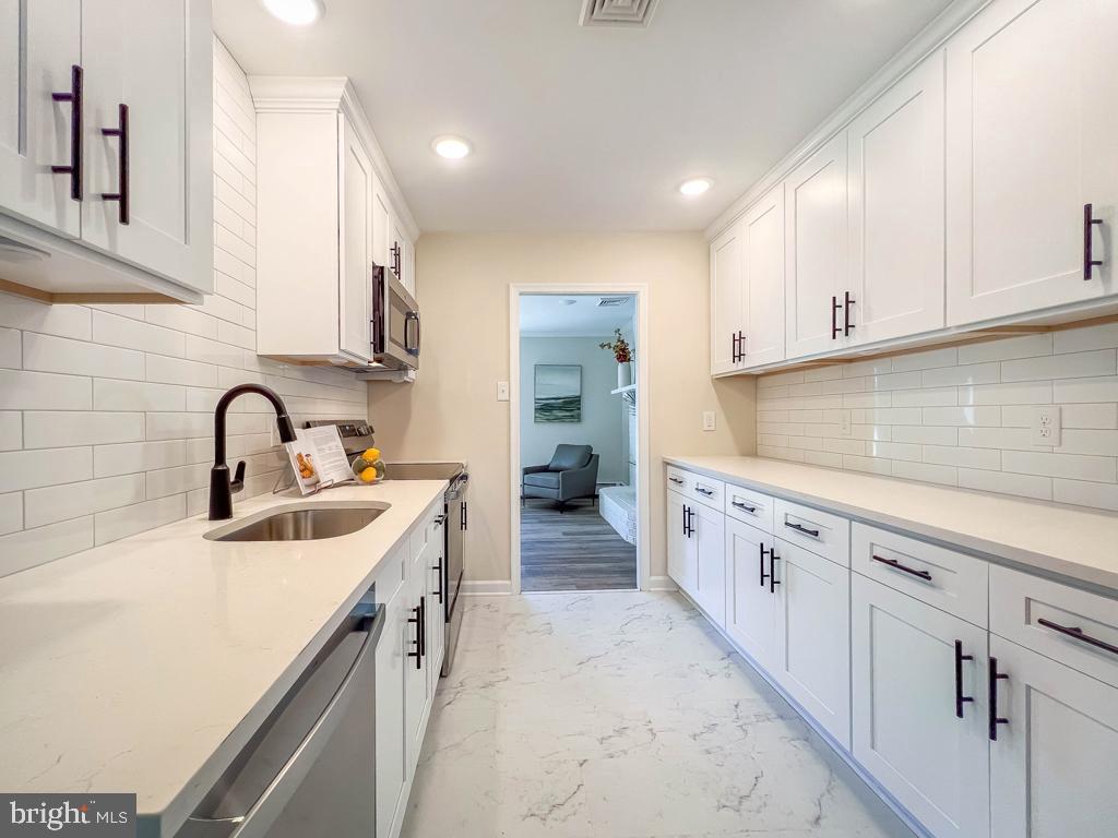 FAIRLESS HILLS - Residential