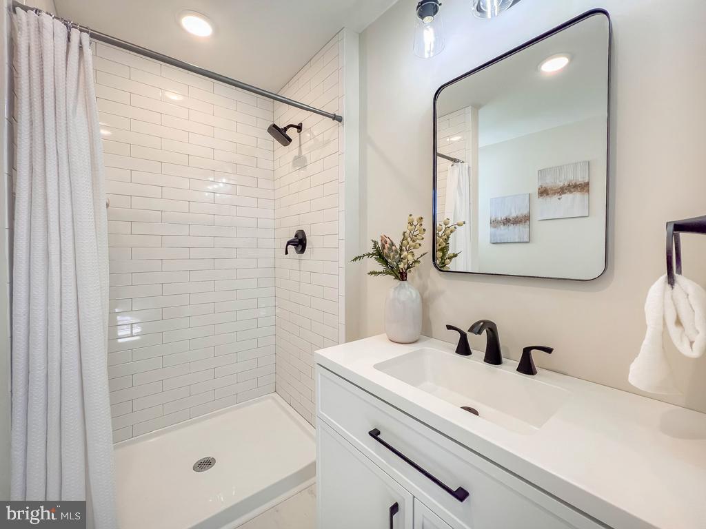 FAIRLESS HILLS - Residential