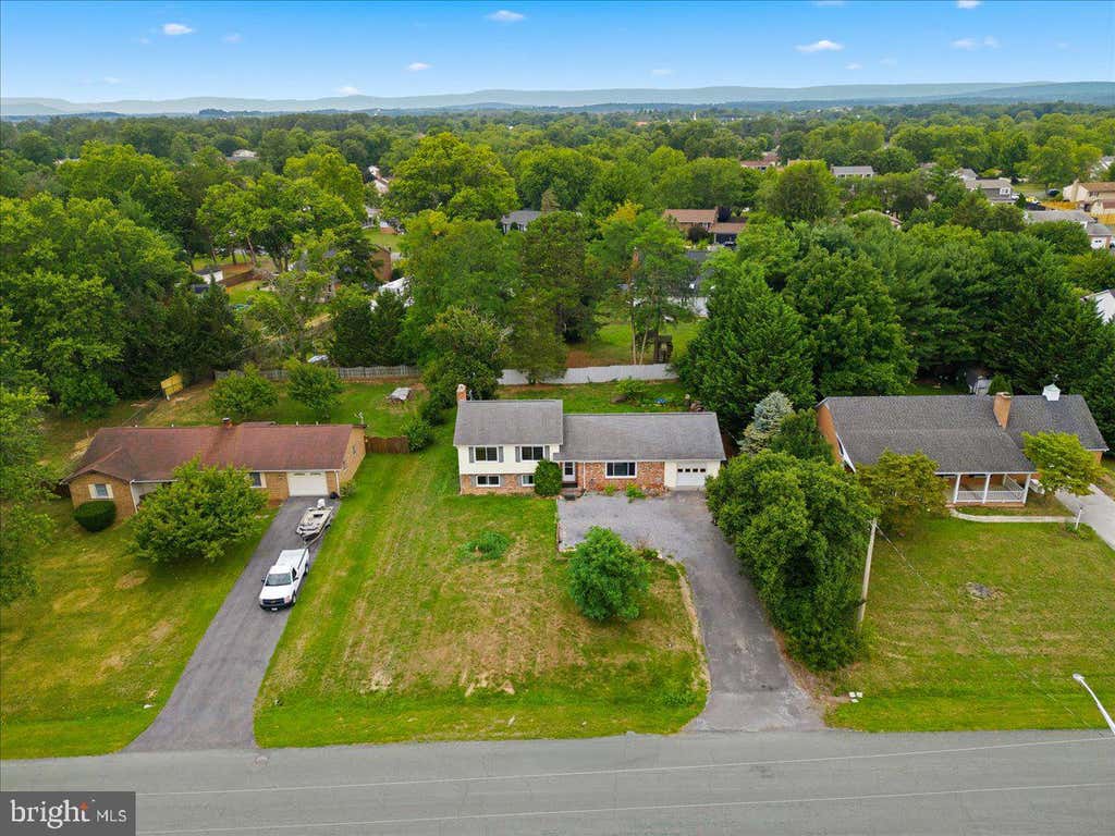 Photo of 109 Wythe Avenue, STEPHENS CITY, VA 22655 (MLS # VAFV2043886)