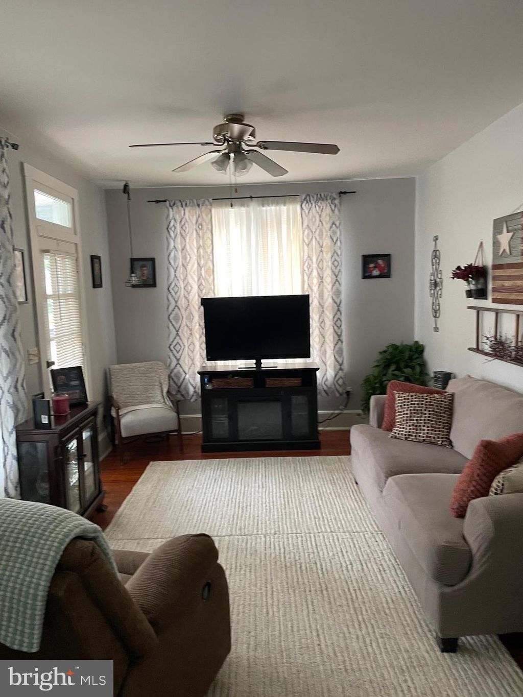 Photo of 339 E HIGH ST, ELIZABETHTOWN, PA 17022 (MLS # PALA2035436)