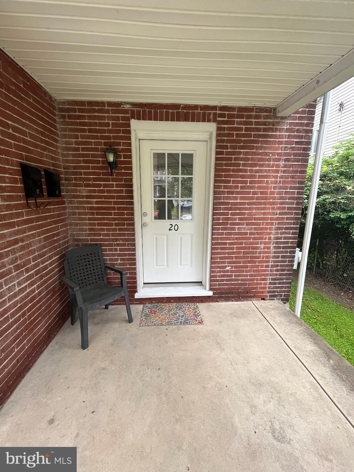 WILLOW GROVE - Residential Lease