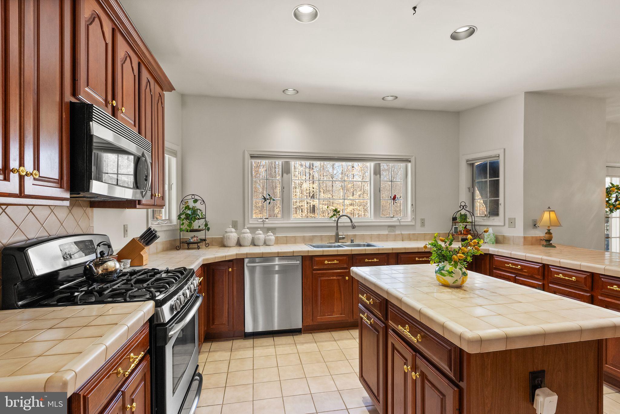 WOODBINE WOODS - Residential