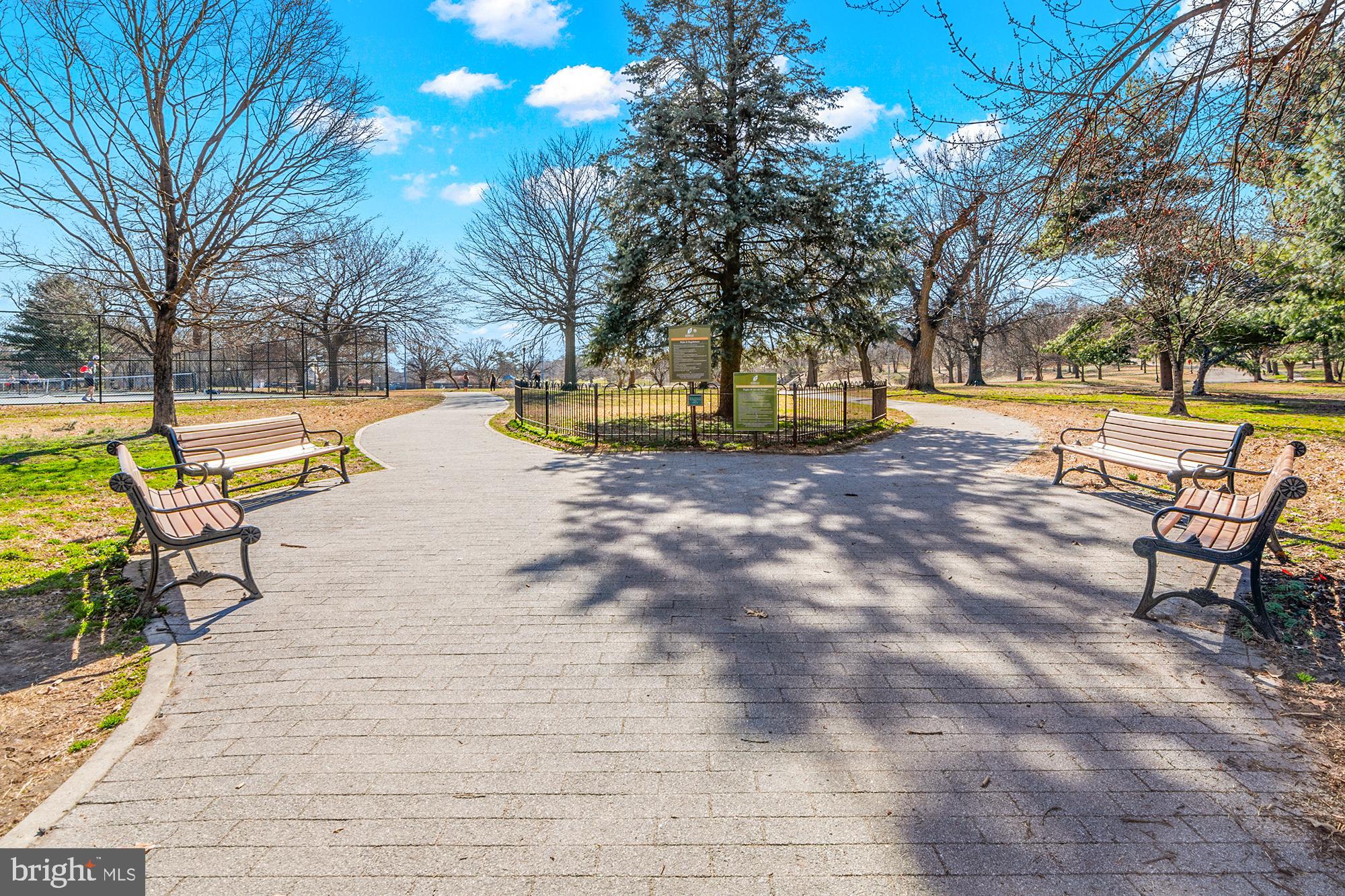 PATTERSON PARK - Residential