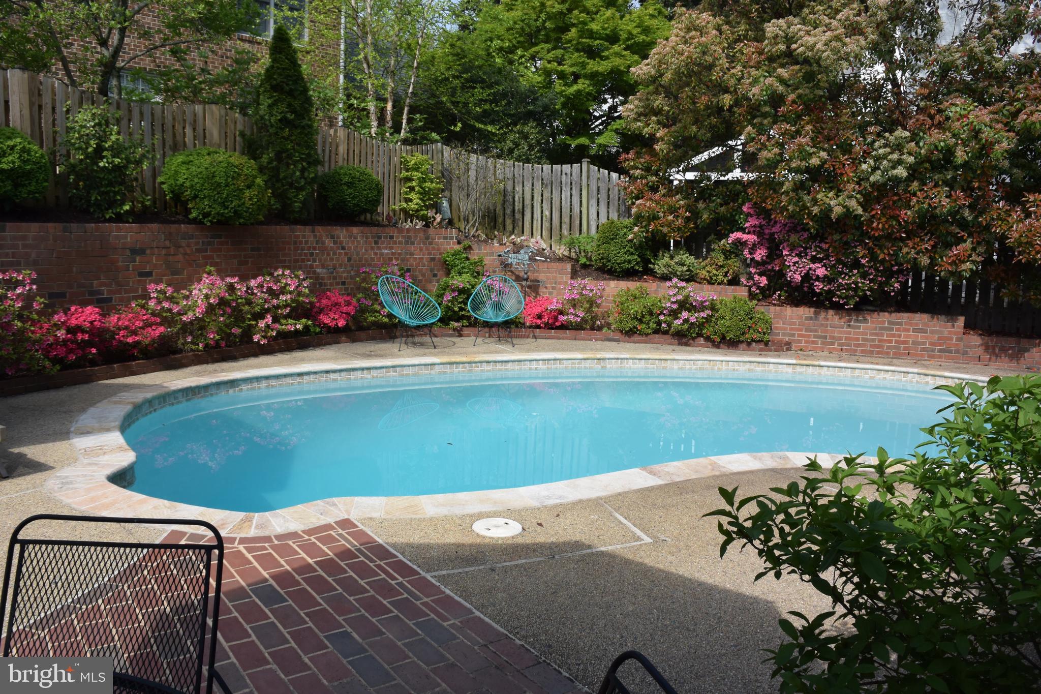 BRADDOCK HEIGHTS - Residential