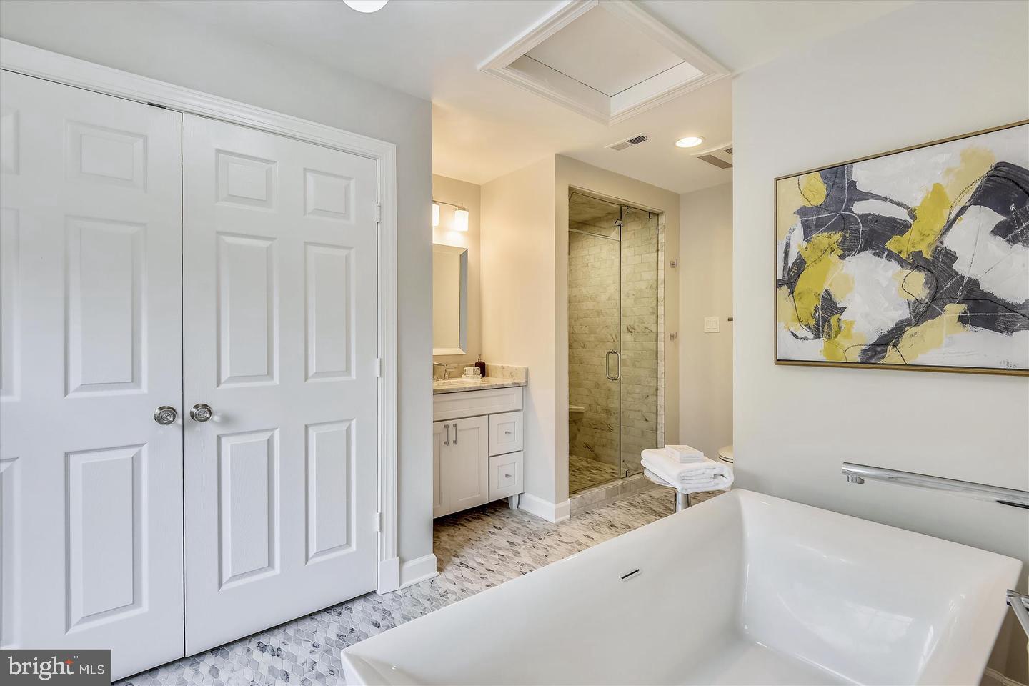 BRADDOCK HEIGHTS - Residential