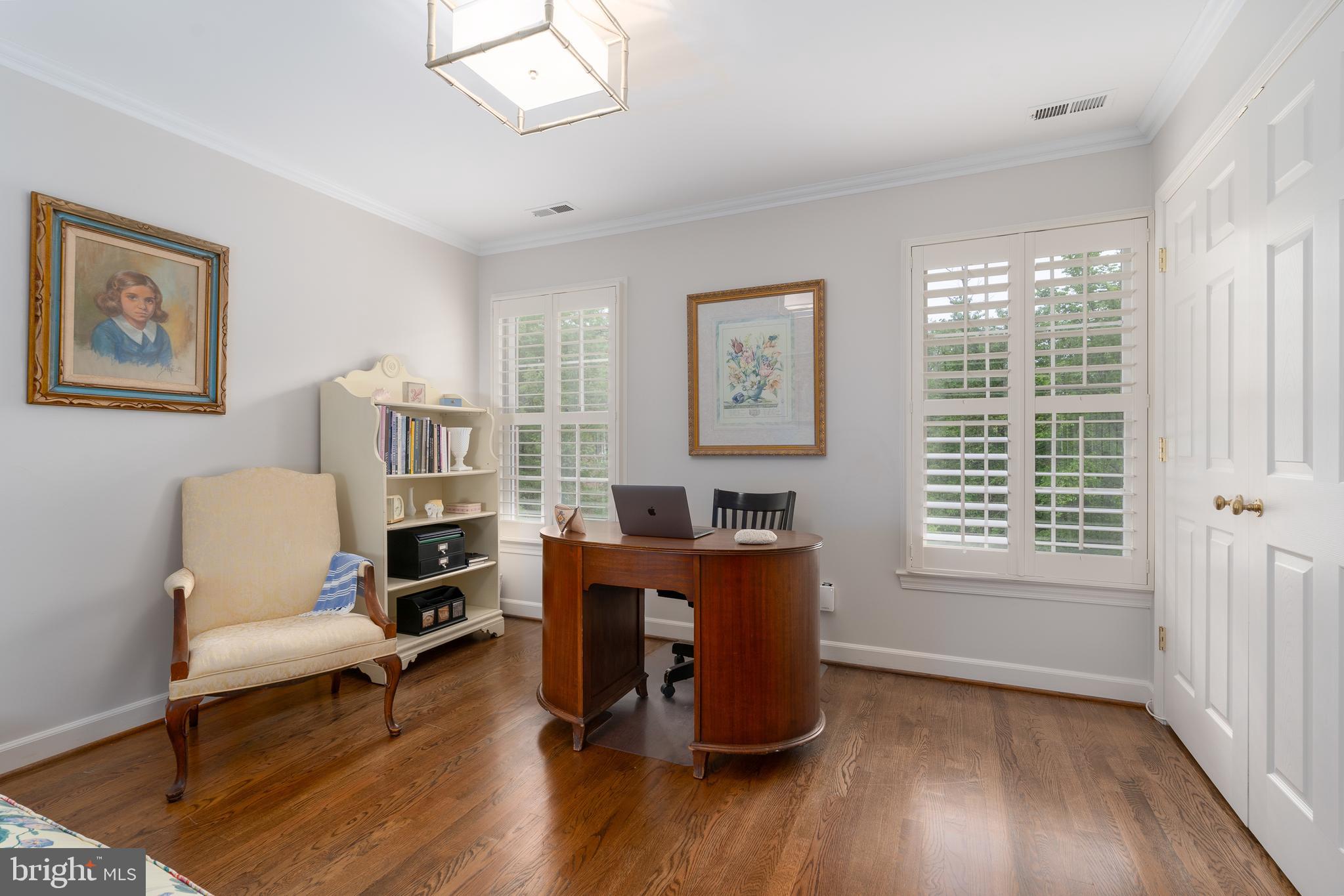 BRADDOCK HEIGHTS - Residential