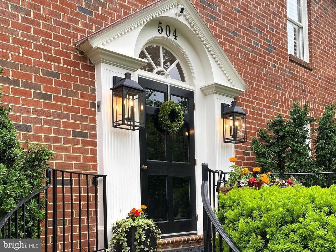 BRADDOCK HEIGHTS - Residential