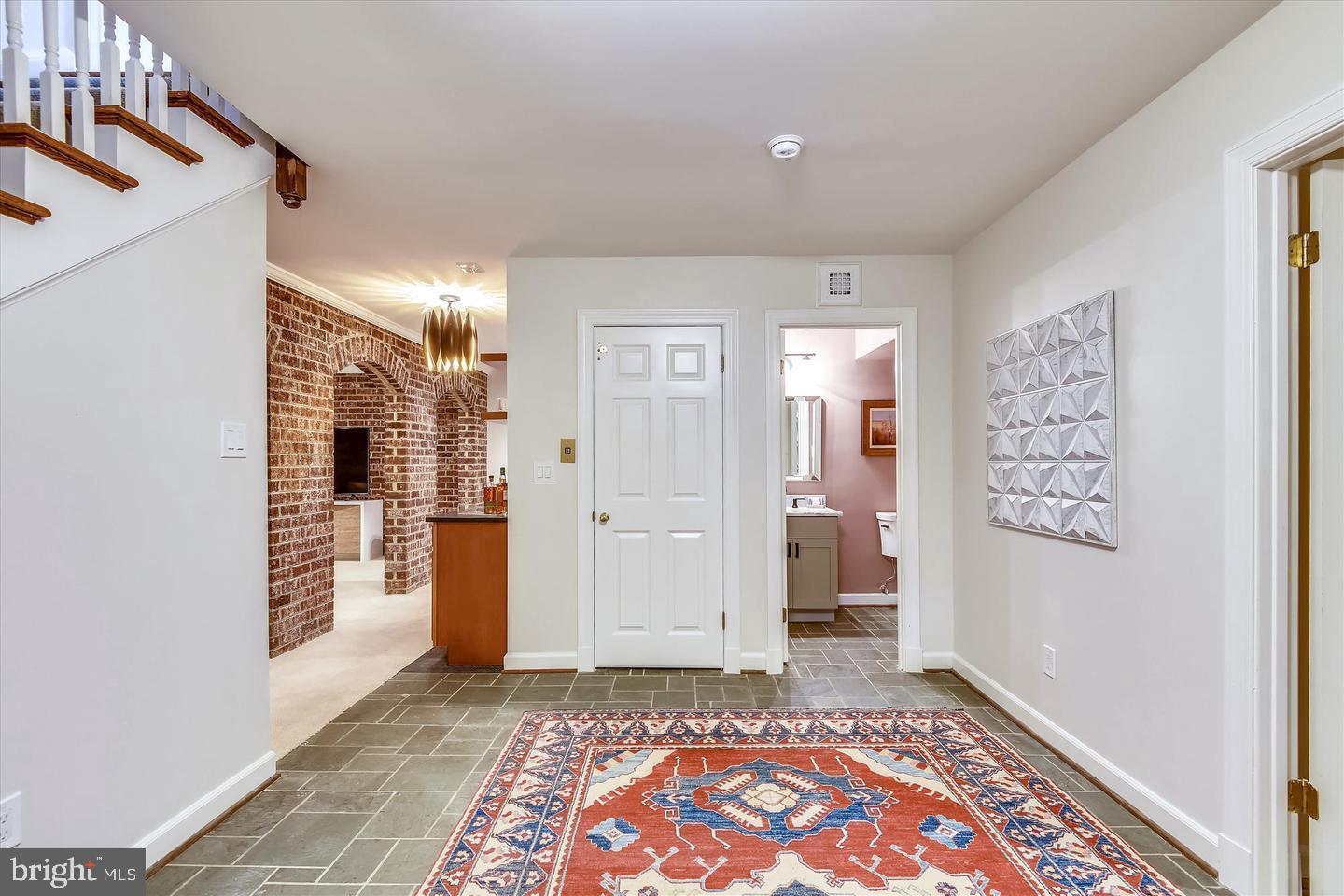 BRADDOCK HEIGHTS - Residential