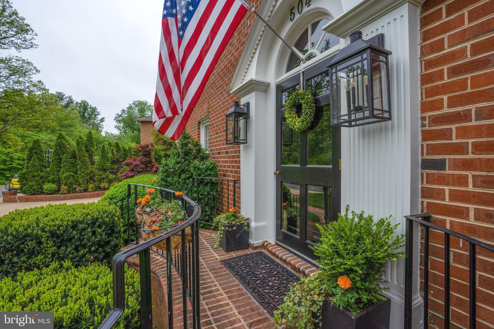 BRADDOCK HEIGHTS - Residential