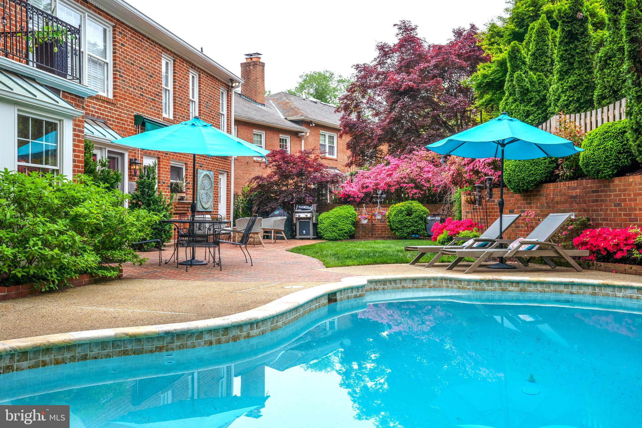 BRADDOCK HEIGHTS - Residential