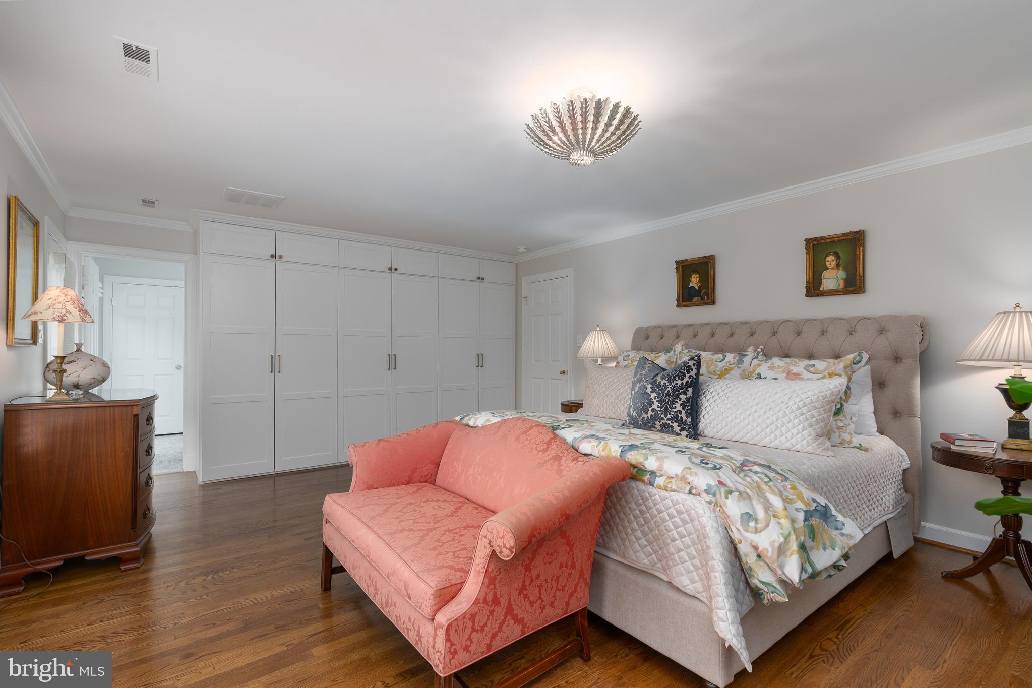 BRADDOCK HEIGHTS - Residential