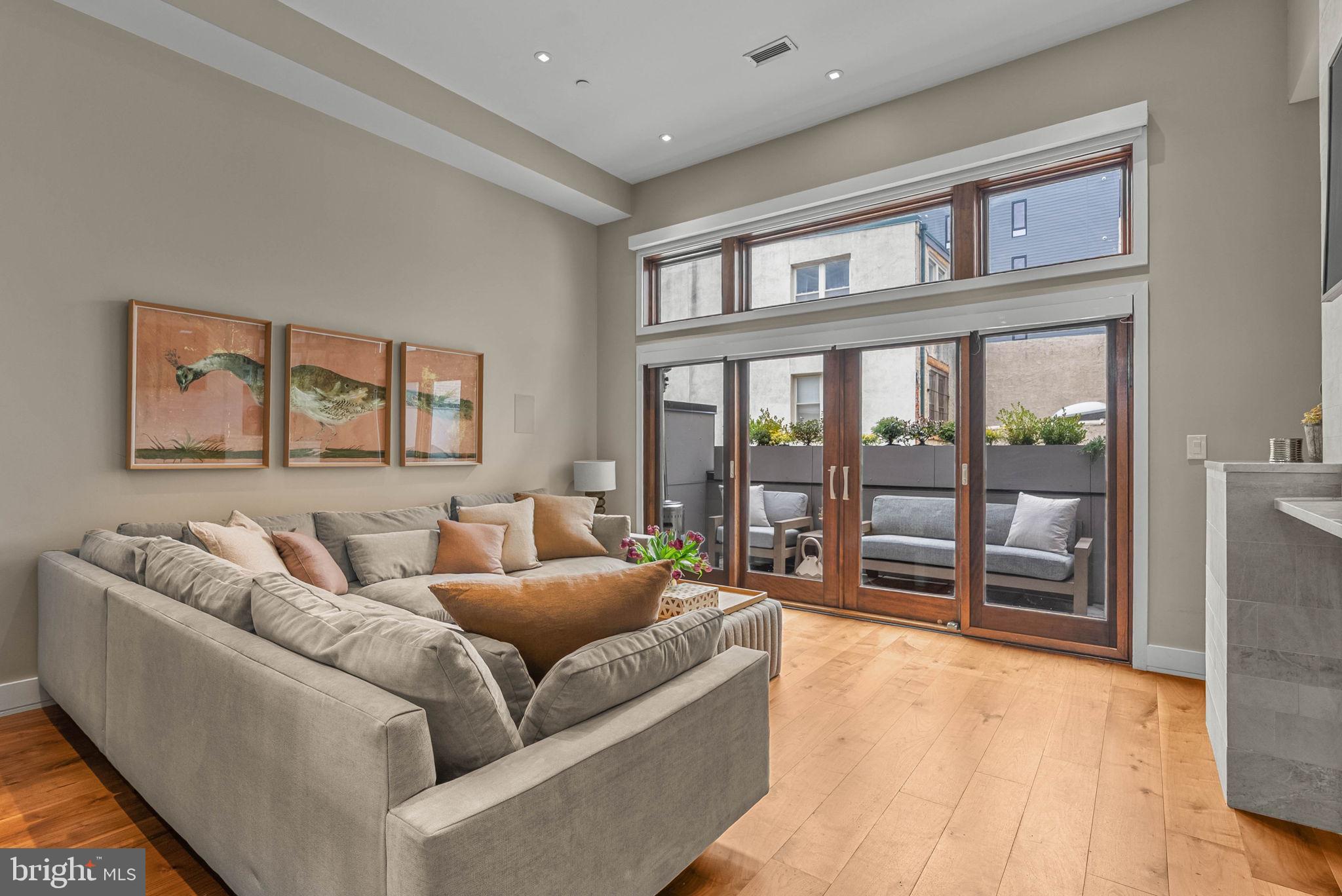 OLD CITY - Residential