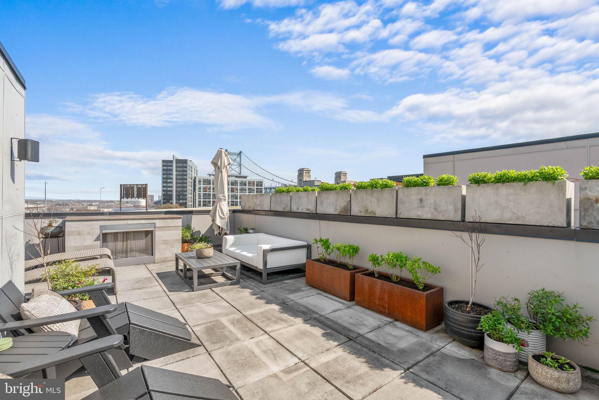 OLD CITY - Residential