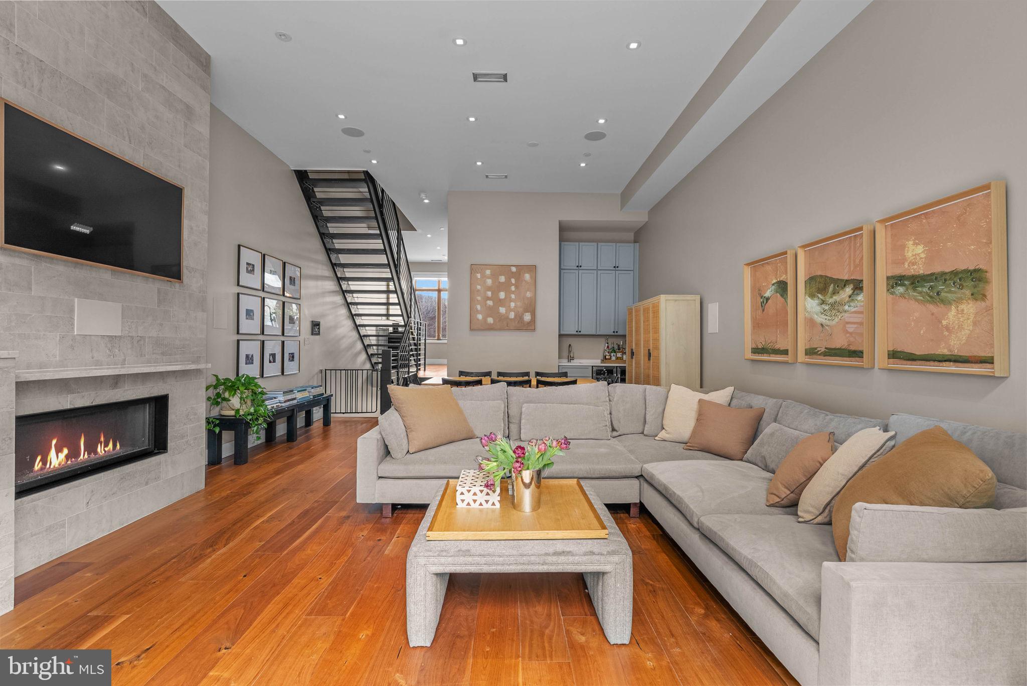 OLD CITY - Residential