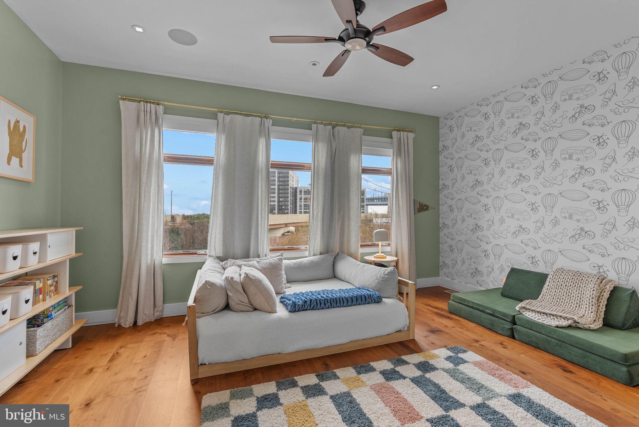 OLD CITY - Residential