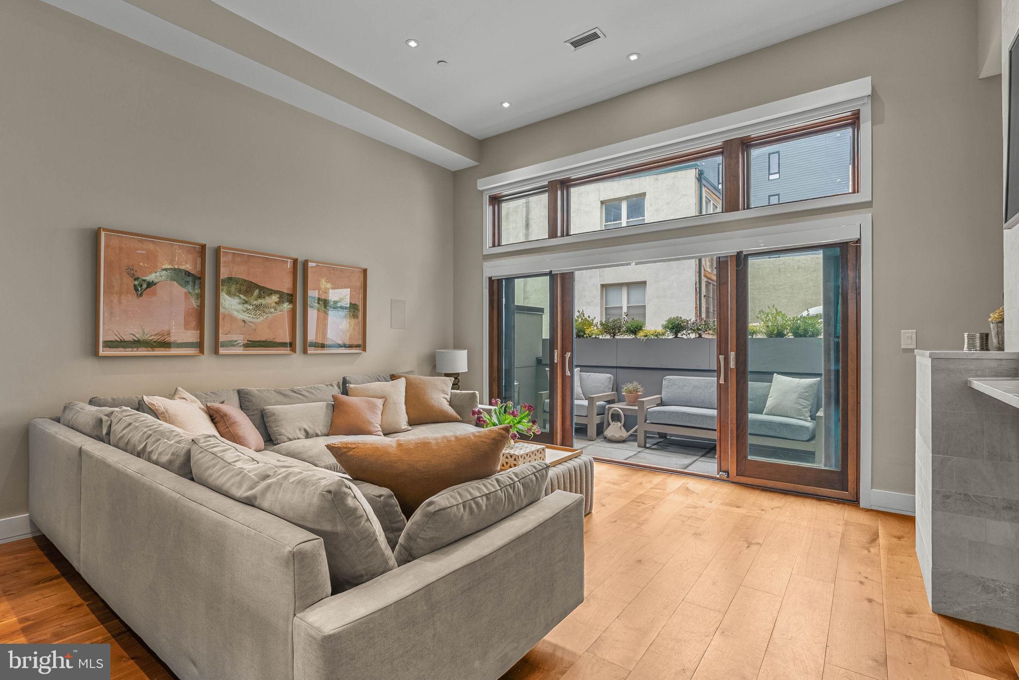 OLD CITY - Residential