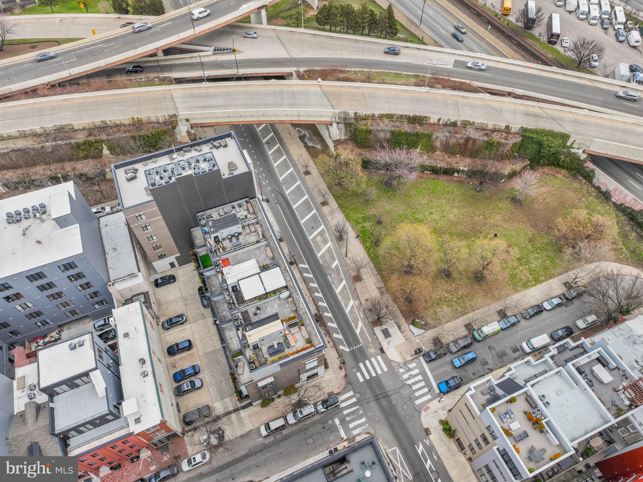 OLD CITY - Residential