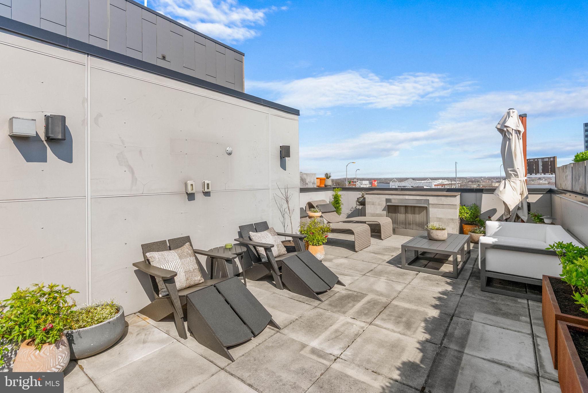 OLD CITY - Residential