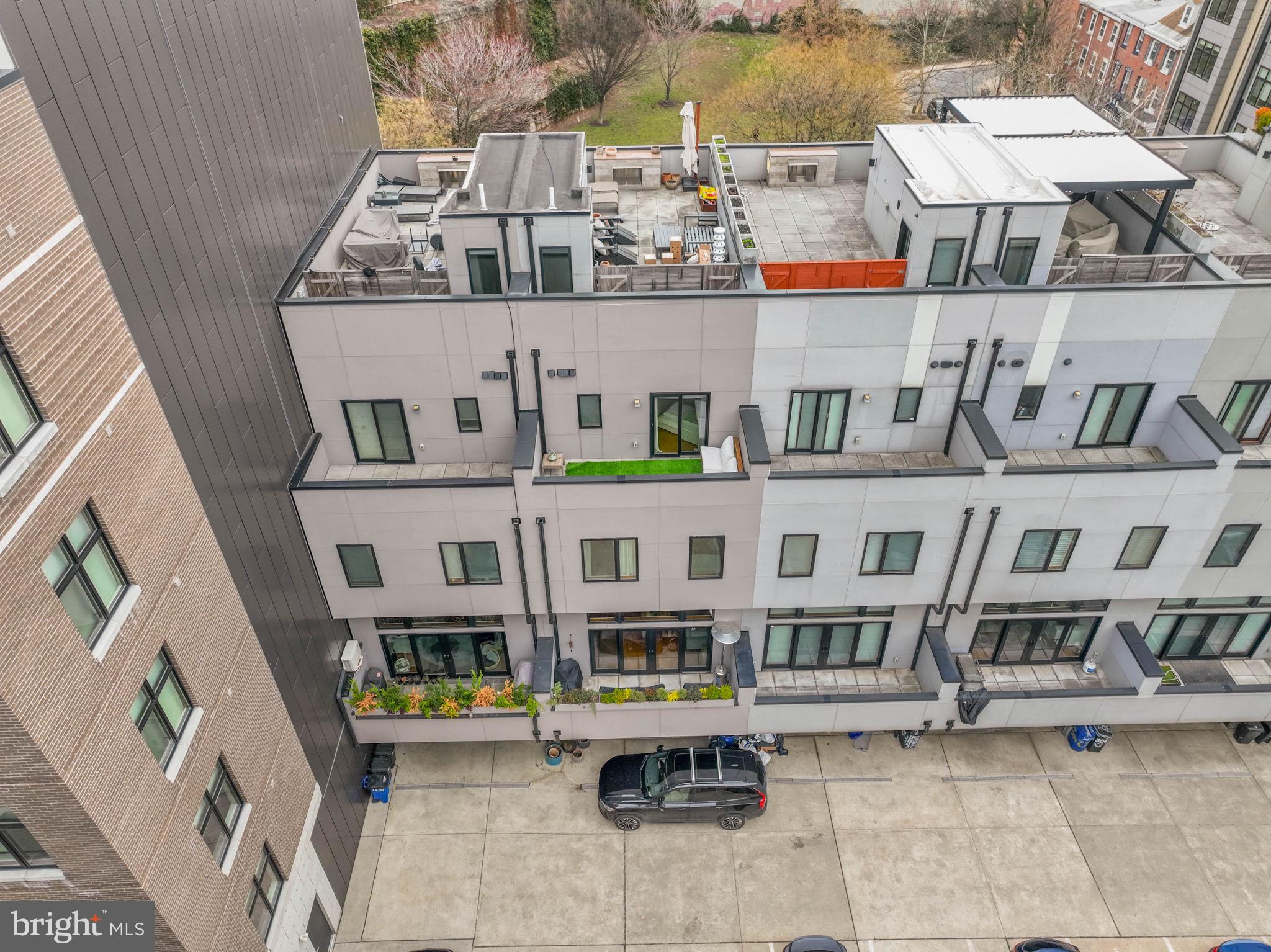 OLD CITY - Residential