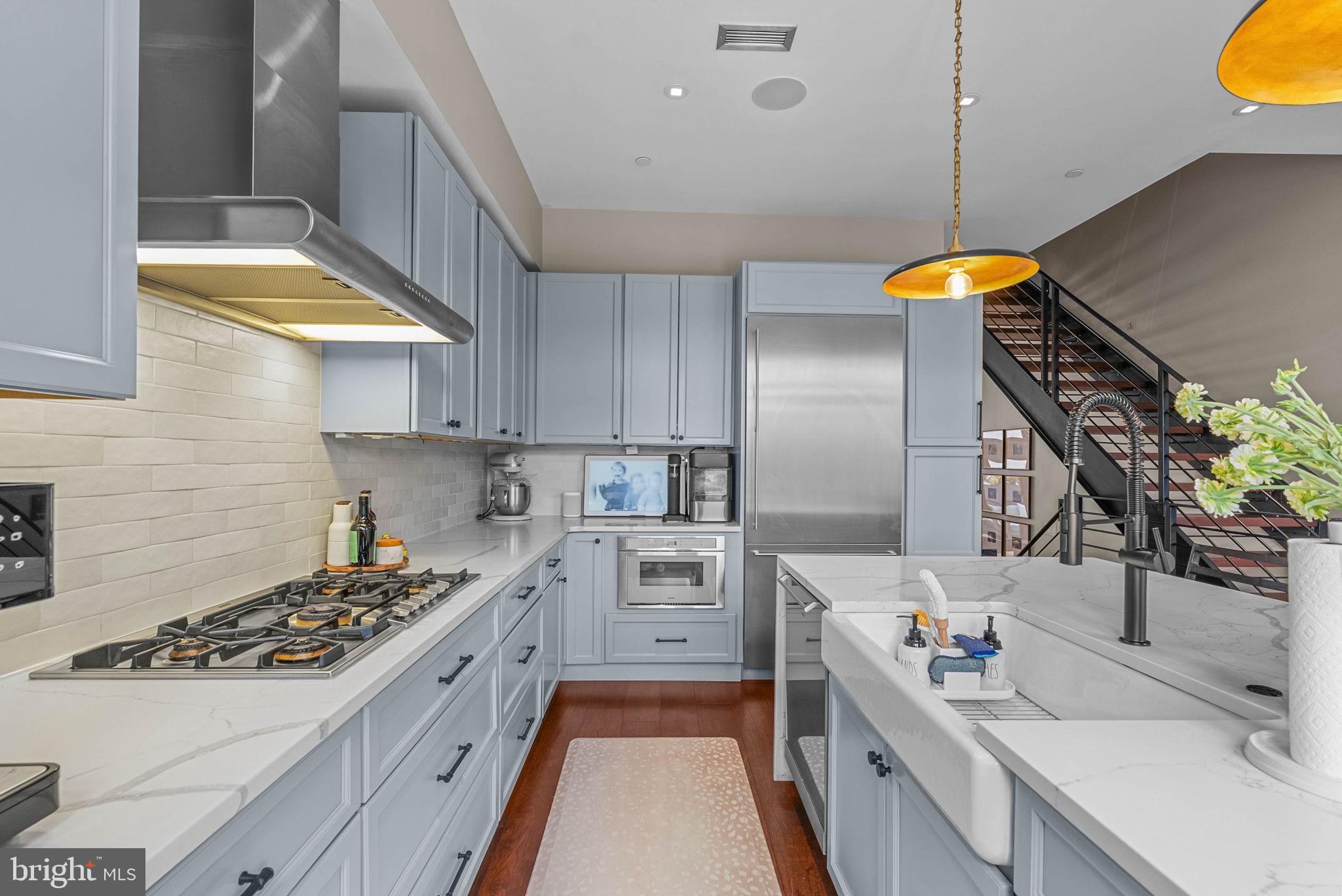 OLD CITY - Residential