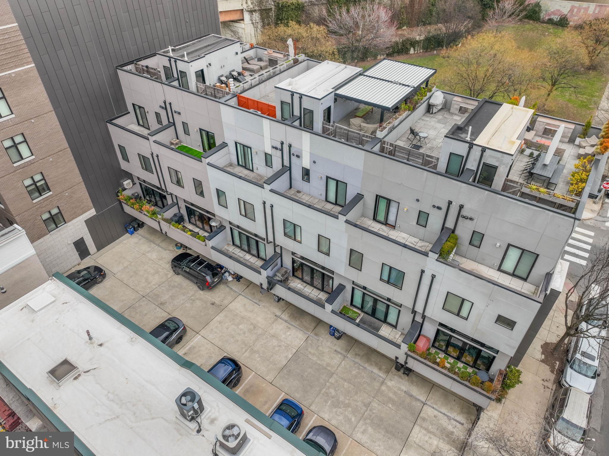 OLD CITY - Residential